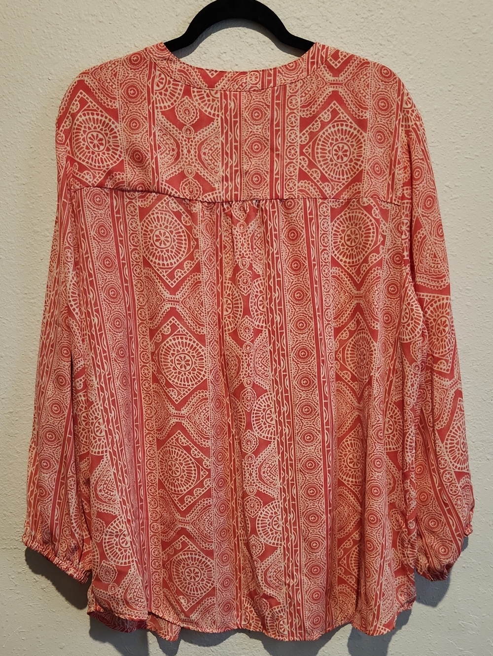 Terra & Sky Boho Medallion Print Blouse Plus 2X Pink - Picture 4 of 5